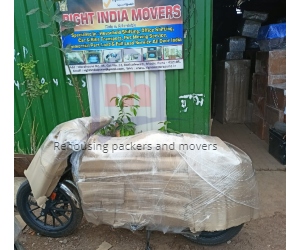 Rehousing packers and mover's bike transportation services image in Nagpur office
