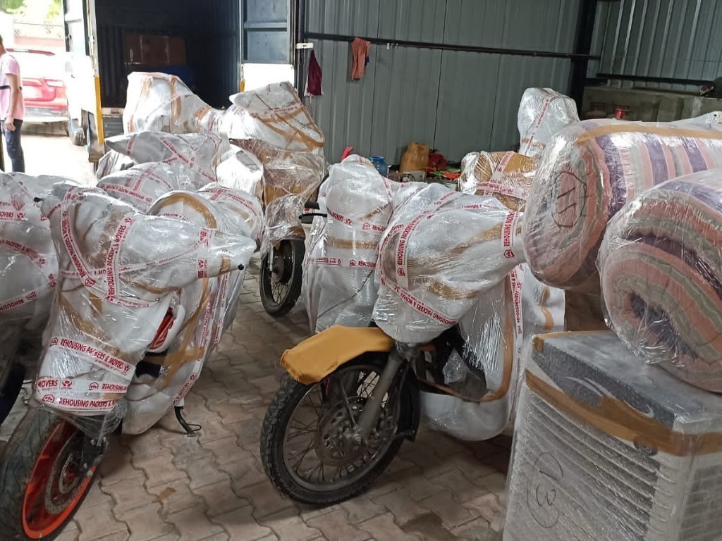 Rehousing packers and movers bike parcel services photo in Agra images branch