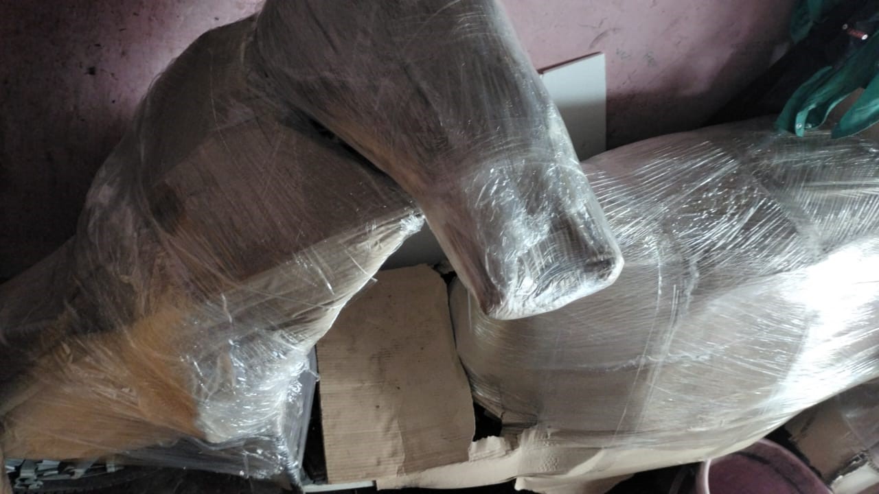 Picture of Rehousing packers and movers bike courier services in Nashik images office