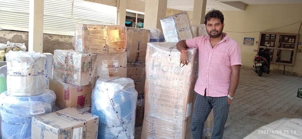 Rehousing packers and movers from Bangalore transportation services image in Lucknow office