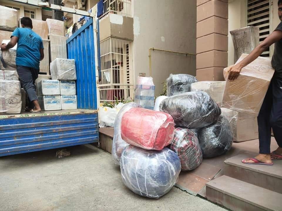 Rehousing packers and movers from Delhi transportation services image in Nashik office