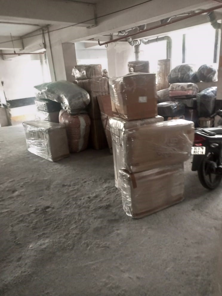 Rehousing packers and movers  transportation services image in Salam office