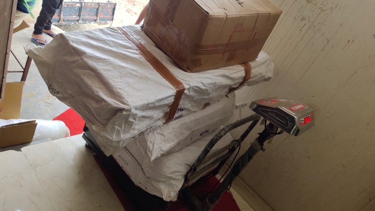 Picture of Rehousing packers and movers  courier services in Vijayawada images office